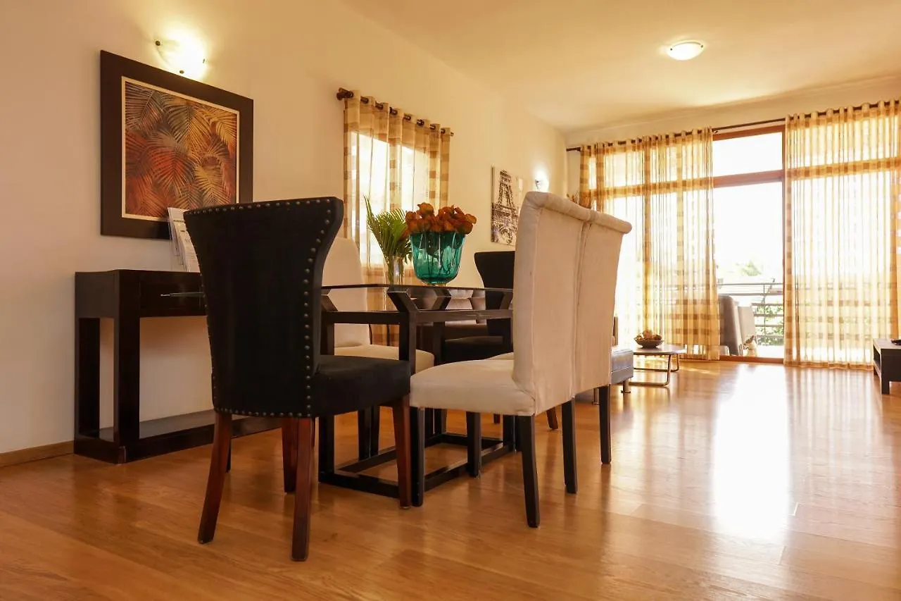 Sybaris Suites&Residences Juan Dolio